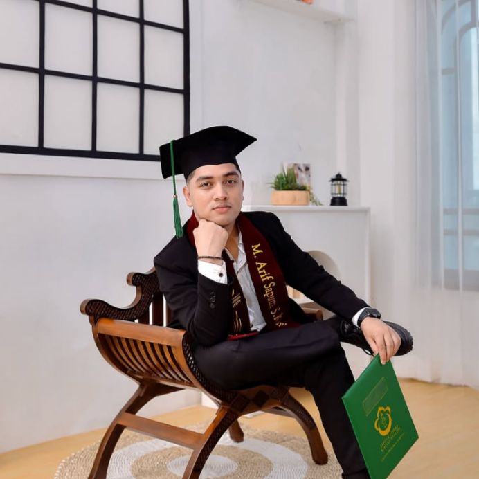Arief Saputra